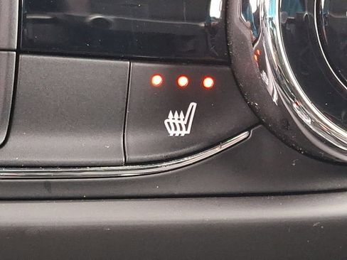 Used 2023 Chevrolet TrailBlazer RS w/ Convenience Package image 24