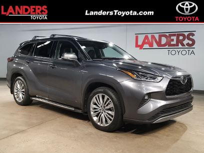 Used 2023 Toyota Highlander Platinum