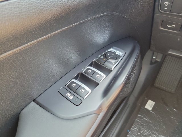 New 2026 Kia K5 LXS FWD image 25
