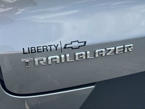 Used 2023 Chevrolet TrailBlazer LT w/ Convenience Package FWD image 29
