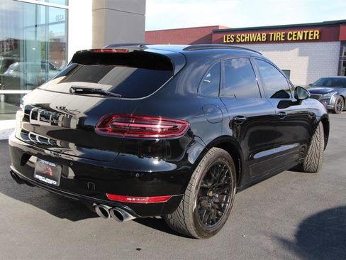 Used 2018 Porsche Macan GTS w/ Premium Package Plus AWD/4WD image 9