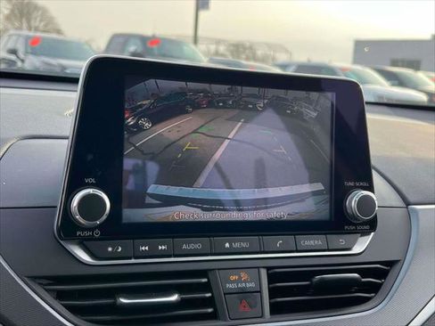 Used 2023 Nissan Altima 2.5 SR image 26