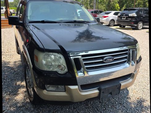 Used 2009 Ford Explorer Eddie Bauer RWD image 3