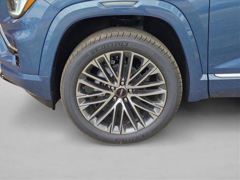 New 2027 GMC Terrain Denali w/ LPO, Floor Liner Package AWD/4WD image 10