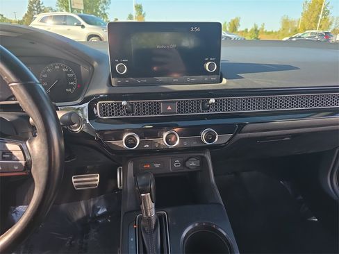 Used 2022 Honda Civic Sport image 19