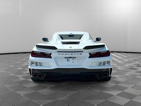 Used 2024 Chevrolet Corvette E-Ray w/ ZER Performance Package AWD/4WD image 4