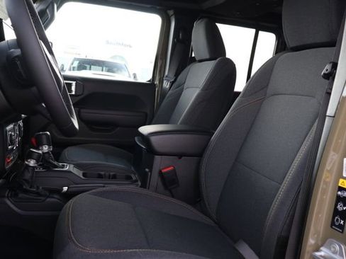 New 2026 Jeep Gladiator Willys image 9