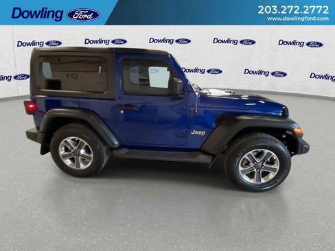 Used 2018 Jeep Wrangler Sport AWD/4WD image 5