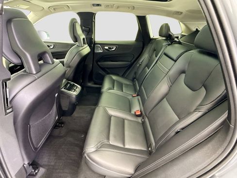 Used 2018 Volvo XC60 T6 Inscription w/ Luxury Seat Package AWD/4WD image 20