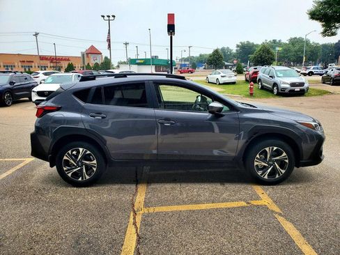 Used 2024 Subaru Crosstrek 2.0i Premium AWD/4WD image 4