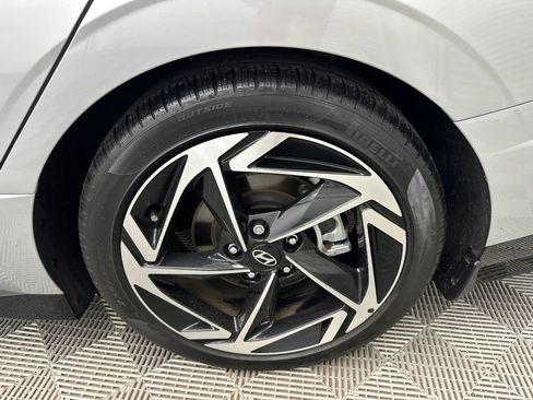 Used 2024 Hyundai Sonata SEL w/ Convenience Package FWD image 15