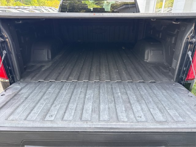 Used 2020 Chevrolet Silverado 1500 LT Trail Boss w/ Bed Protection Package AWD/4WD image 13