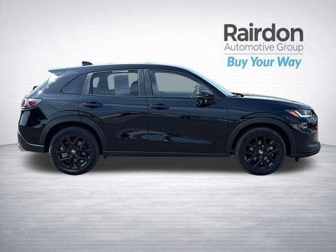 Used 2024 Honda HR-V Sport image 8