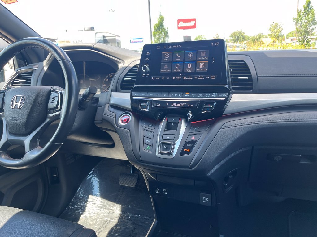 Used 2025 Honda Odyssey Sport-L image 24