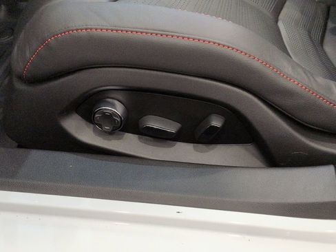 New 2026 Chevrolet Corvette Stingray Preferred Cpe w/ 2LT image 16