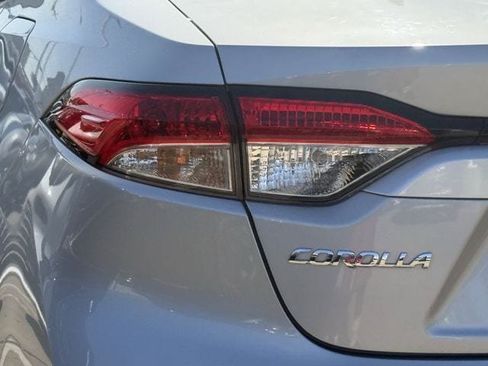 Used 2024 Toyota Corolla LE FWD image 6