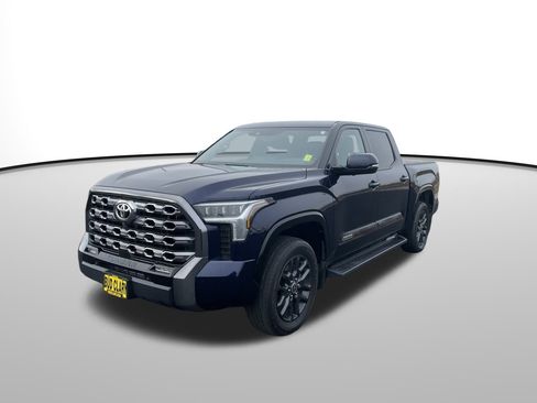 Used 2023 Toyota Tundra Platinum image 8