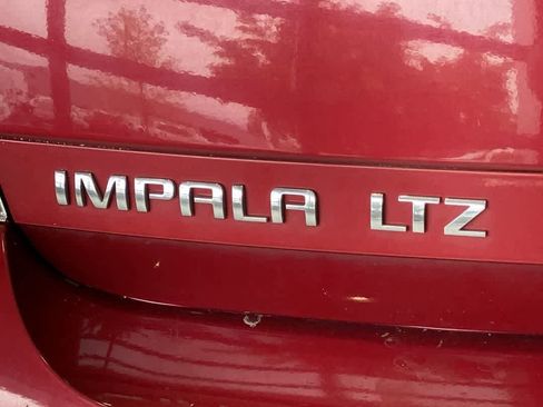 Used 2014 Chevrolet Impala LTZ FWD image 11