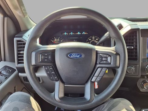 Used 2019 Ford F150 XL w/ Equipment Group 101A Mid AWD/4WD image 16