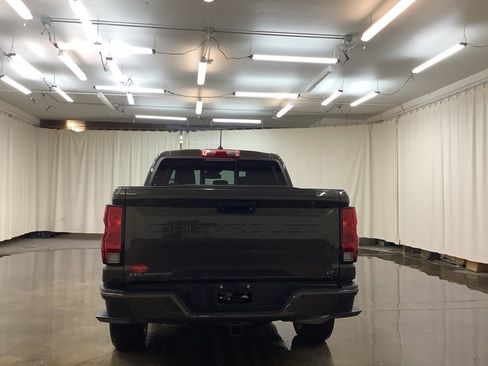 Used 2023 Chevrolet Colorado LT w/ LT Convenience Package II image 7