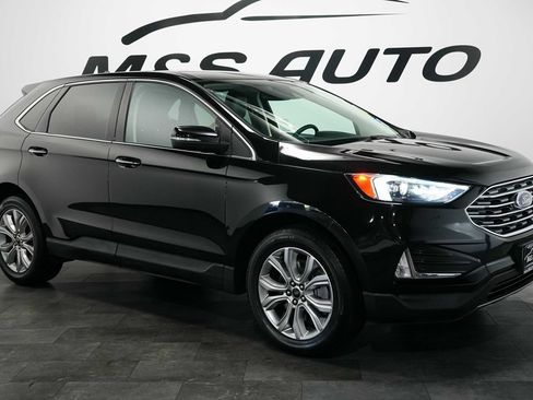 Used 2023 Ford Edge Titanium w/ Cargo Accessory Package AWD/4WD image 7