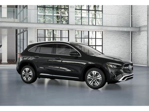 New 2026 Mercedes-Benz GLA 250 GLA 250 image 12