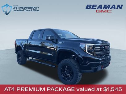 New 2025 GMC Sierra 1500 AT4 w/ AT4 Premium Package