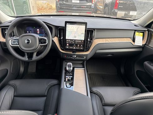 New 2026 Volvo XC60 B5 Ultra w/ Protection Package Premier image 19