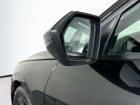 Used 2023 Hyundai Elantra SEL FWD image 16