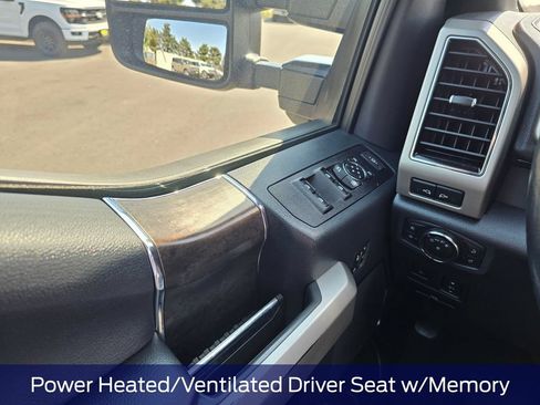 Used 2022 Ford F350 Lariat w/ Black Appearance Package AWD/4WD image 34