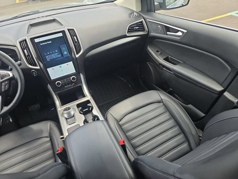 Certified 2024 Ford Edge SEL w/ Convenience Package AWD/4WD image 32