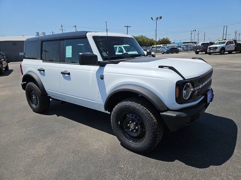 New 2026 Ford Bronco Big Bend w/ Black Appearance Package AWD/4WD image 1