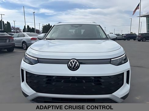 New 2026 Volkswagen Tiguan SE AWD/4WD image 8