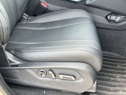 Certified 2025 Acura MDX FWD image 31