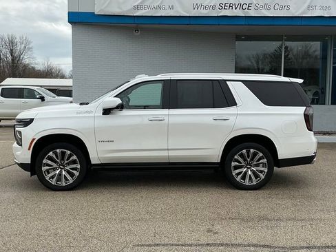 Used 2025 Chevrolet Tahoe High Country image 2