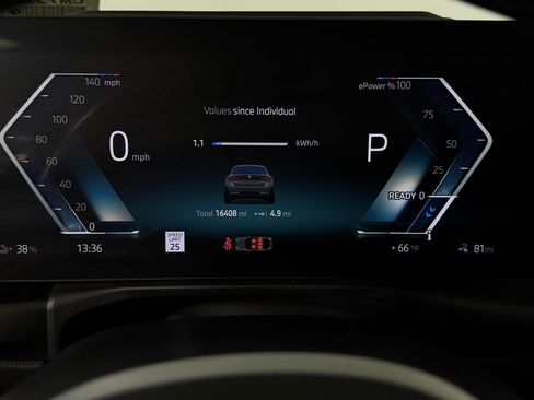 Used 2024 BMW i4 eDrive40 w/ M Sport Package image 22