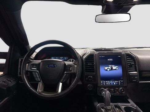Used 2018 Ford F150 Lariat w/ Equipment Group 502A Luxury AWD/4WD image 20