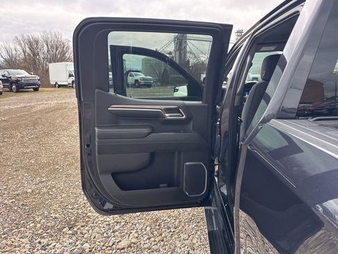 Used 2023 Chevrolet Silverado 1500 LT image 29