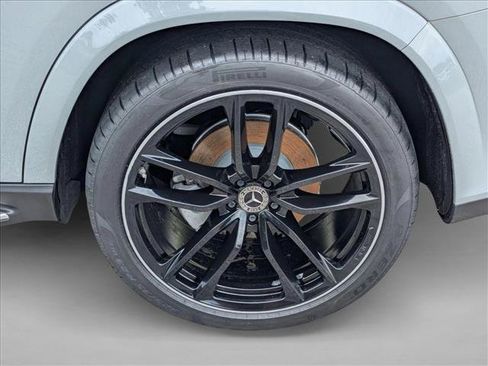Certified 2024 Mercedes-Benz GLS 580 4MATIC image 27