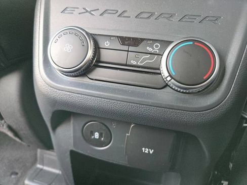New 2026 Ford Explorer ST-Line w/ ST-Line Street Pack AWD/4WD image 13