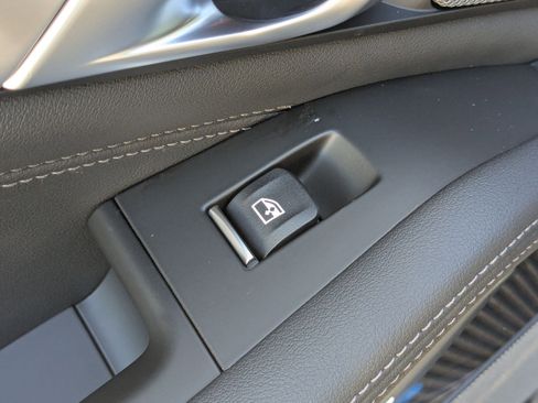 New 2026 BMW X5 M60i w/ Executive Package image 29