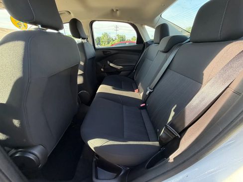 Used 2015 Ford Focus S FWD image 11
