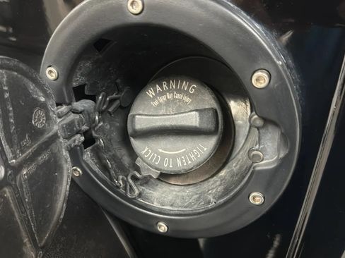 Used 2013 Jeep Wrangler Unlimited Sport AWD/4WD image 25