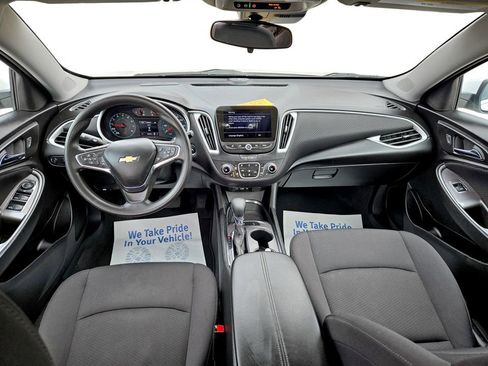 Used 2024 Chevrolet Malibu LT image 13