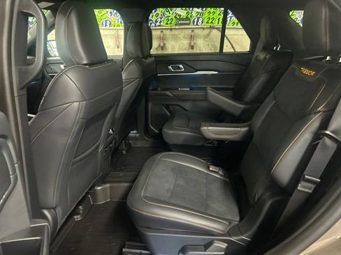 Used 2026 Ford Explorer Tremor w/ Tremor Convenience Package AWD/4WD image 20