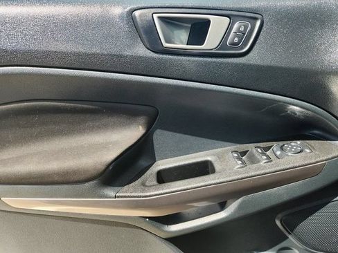 Used 2021 Ford EcoSport SE FWD image 21