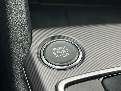 New 2026 Kia Sportage EX w/ EX Panorama Roof Package image 13