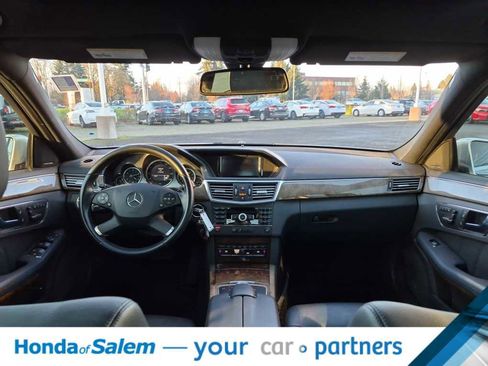 Used 2010 Mercedes-Benz E 350 Sedan image 10