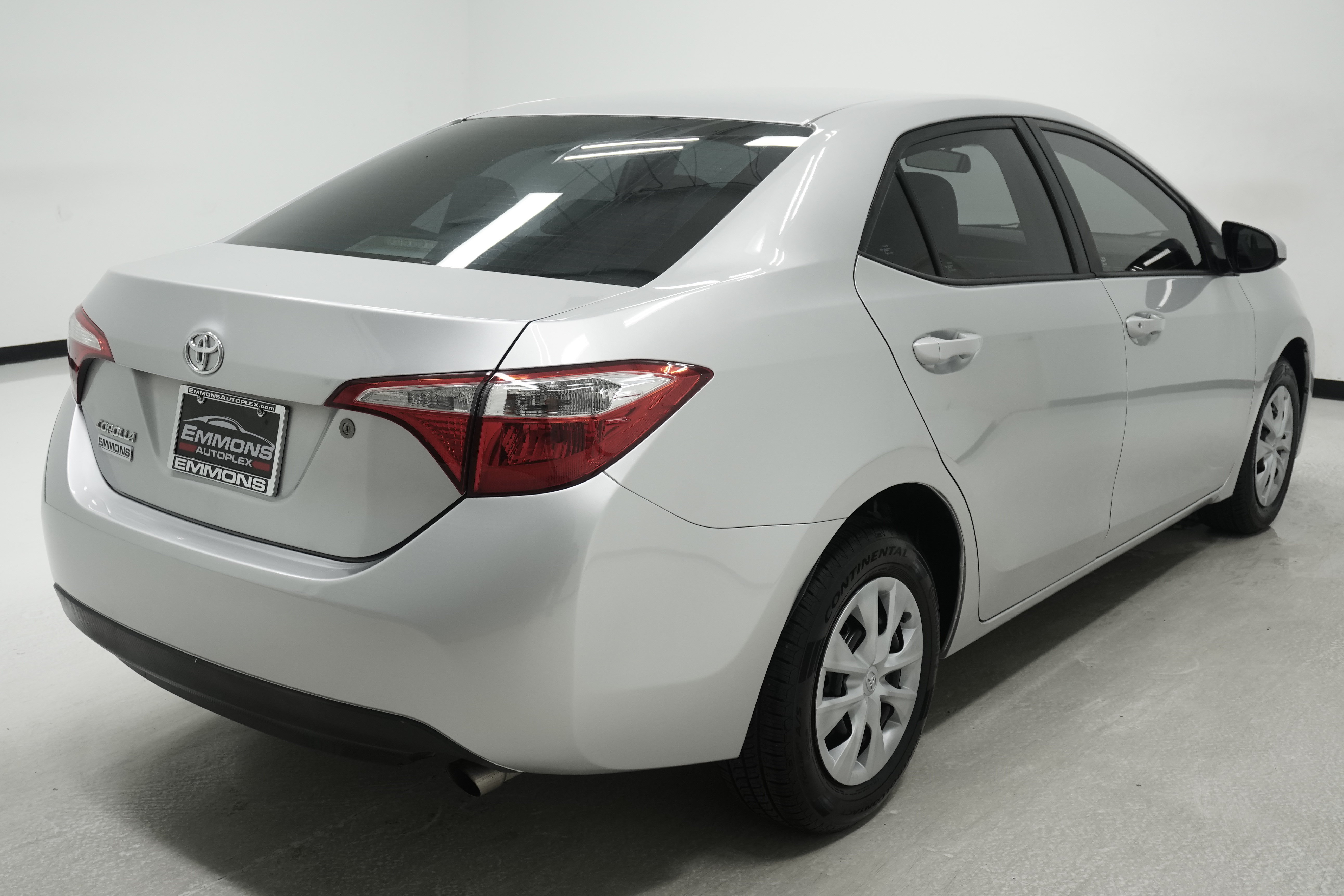 Used 2016 Toyota Corolla L FWD image 4