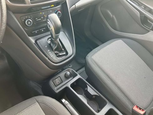 Used 2022 Ford Transit Connect XL image 26